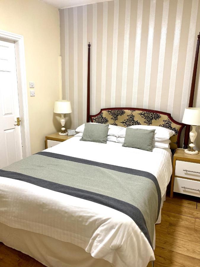 Newcastle Arms Hotel Coldstream Exteriér fotografie